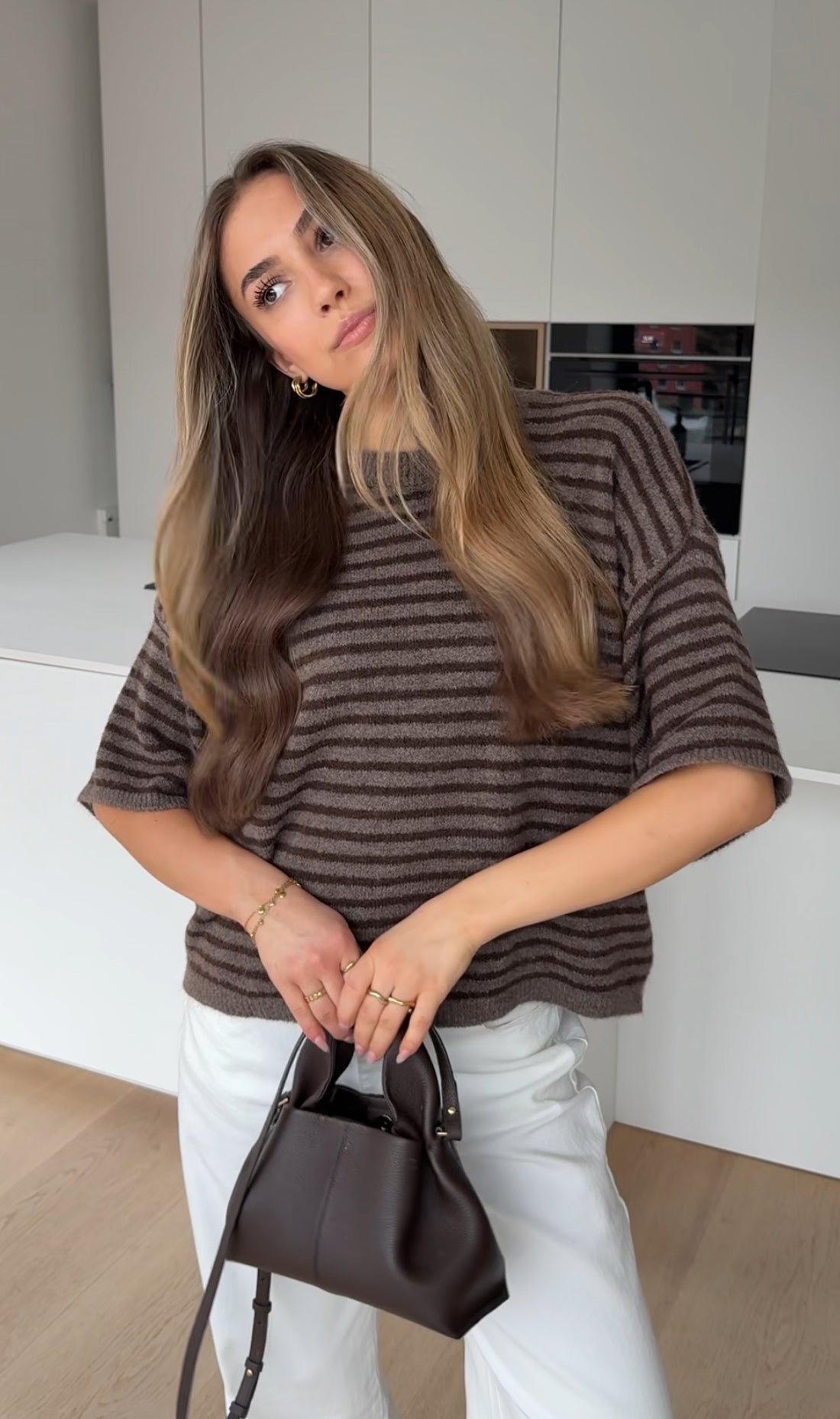 SOFT STRIPED TEE CHOCOLATE