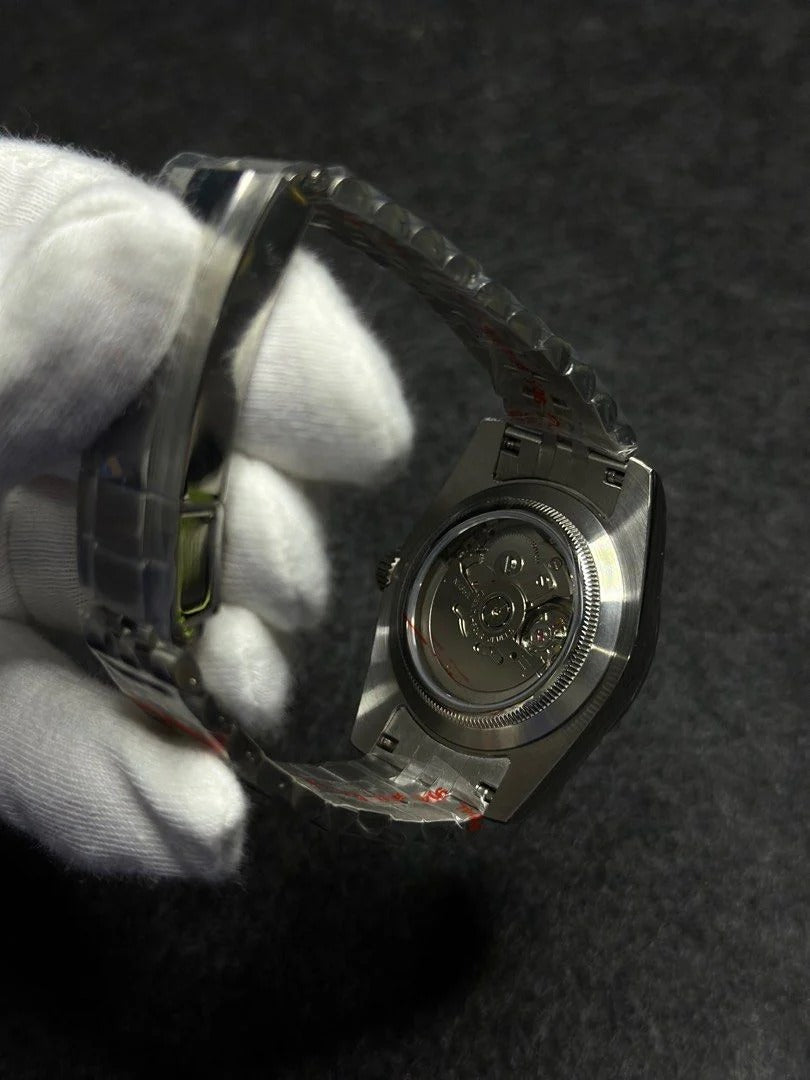 VESTJUST BLACK ROMAN DIAL