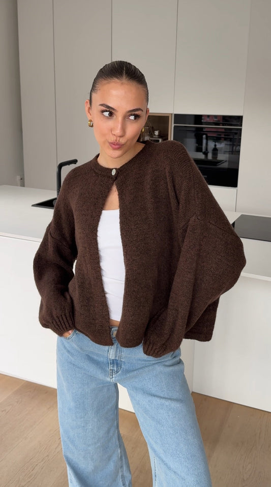 BUTTON CARDIGAN CHOCOLATE