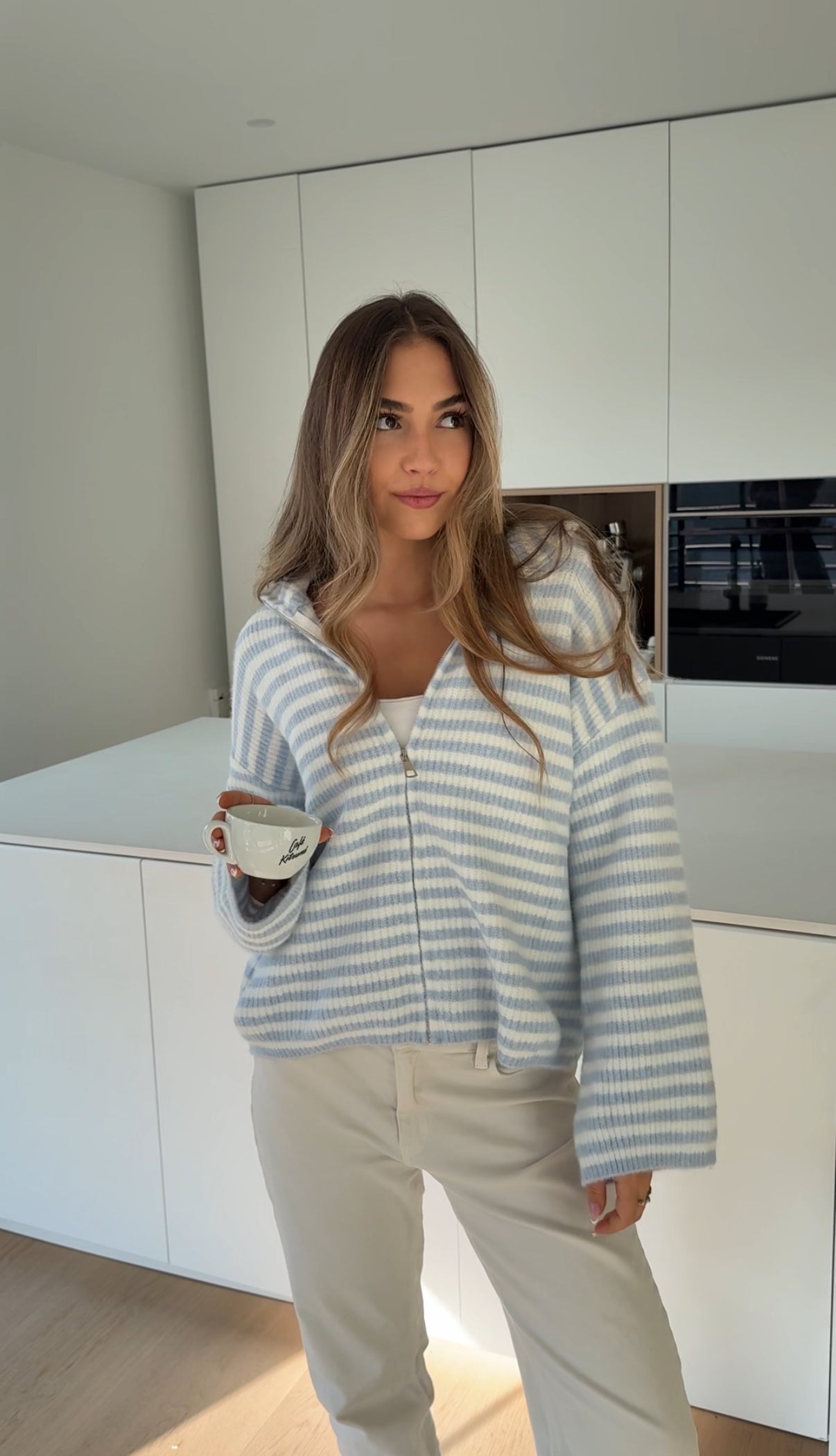 STRIPED ZIP KNIT CARDIGAN SOFT BLUE