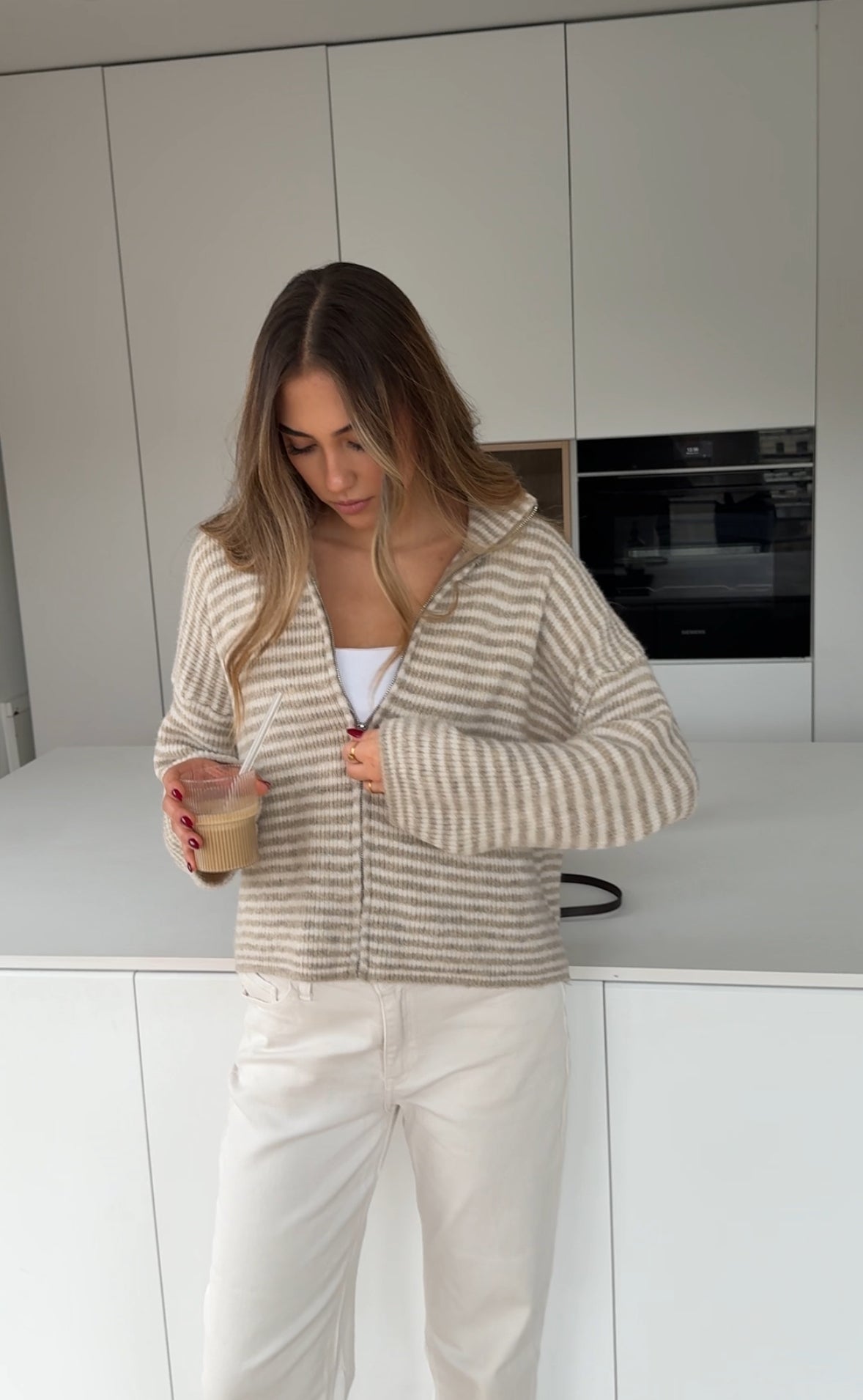 STRIPED ZIP KNIT CARDIGAN CREAM