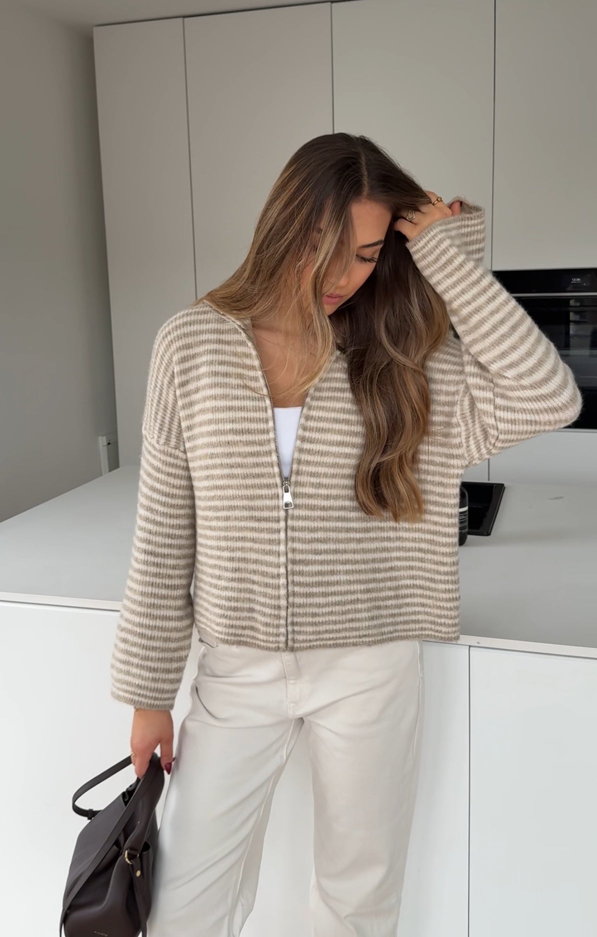 STRIPED ZIP KNIT CARDIGAN CREAM