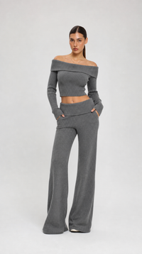 Off-Shoulder Strick-Set