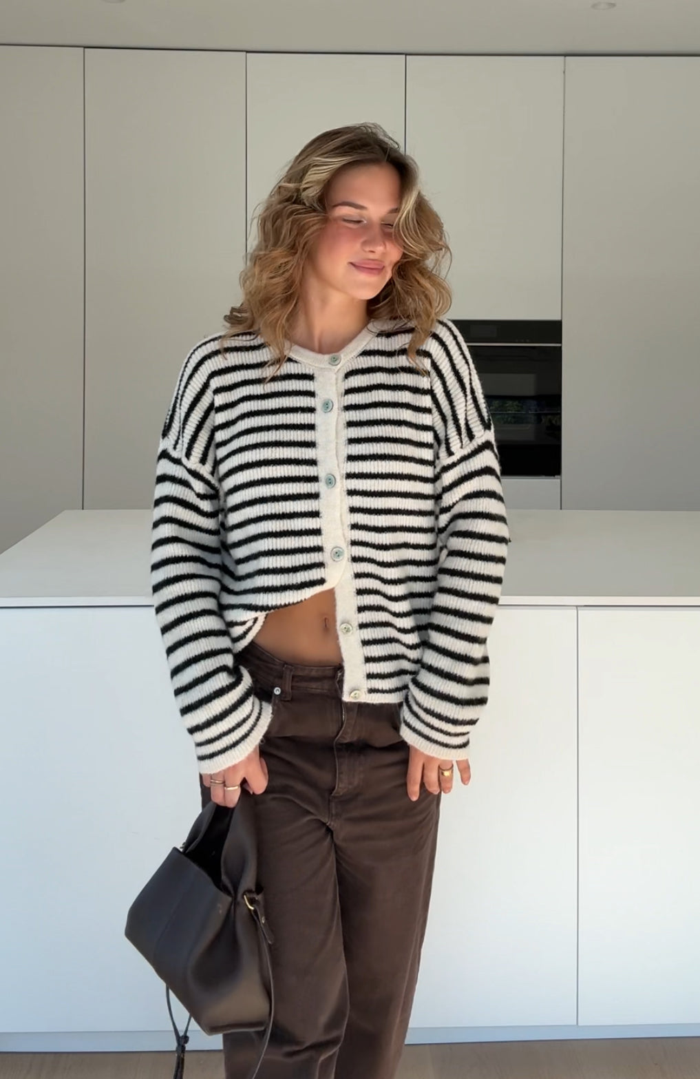 STRIPED CARDIGAN VANILLA BLACK