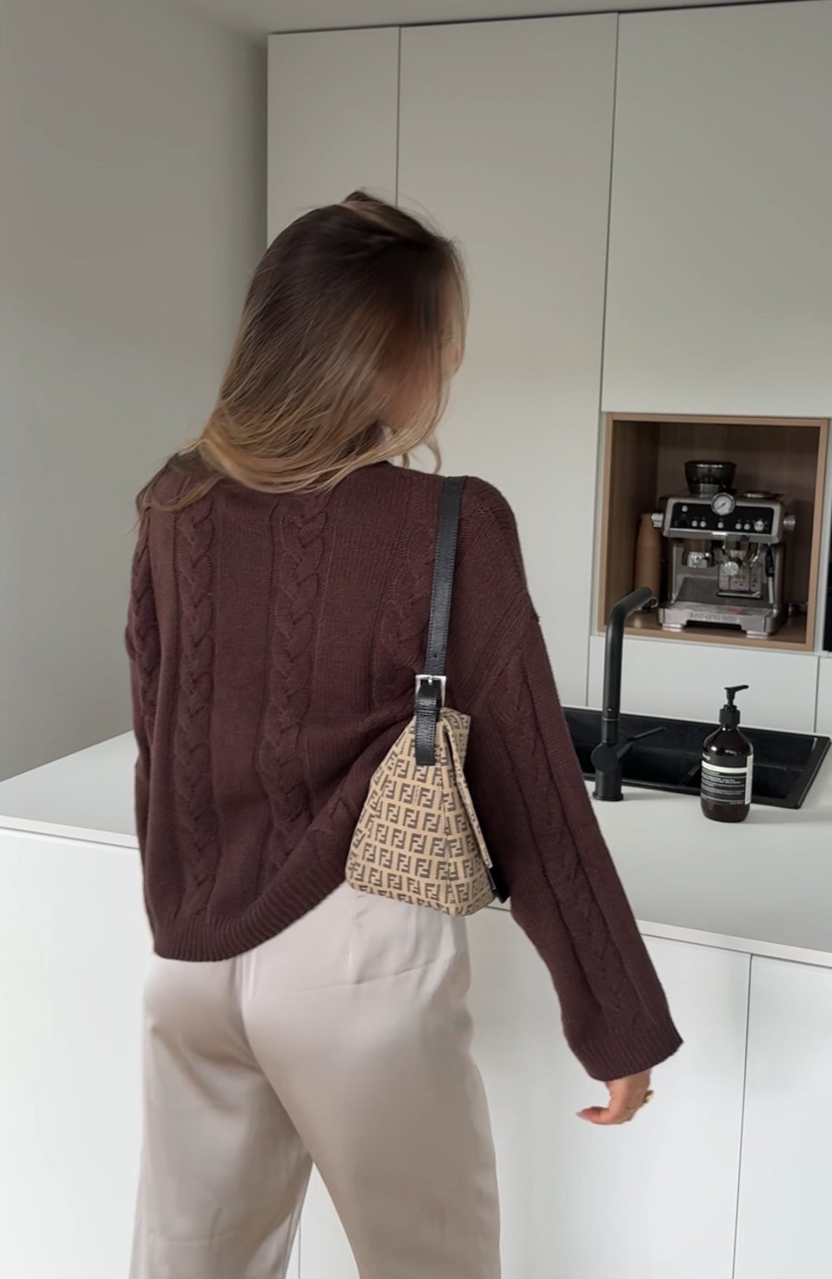 CABLE KNIT PULLOVER CHOCOLATE