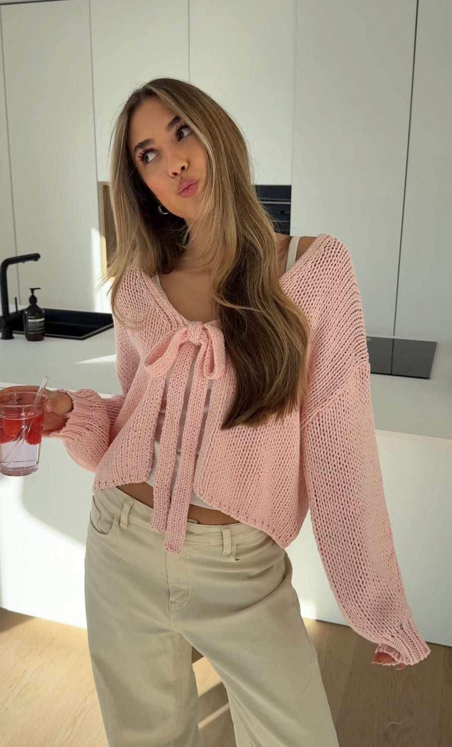Cutie Bow Cardigan Strawberry