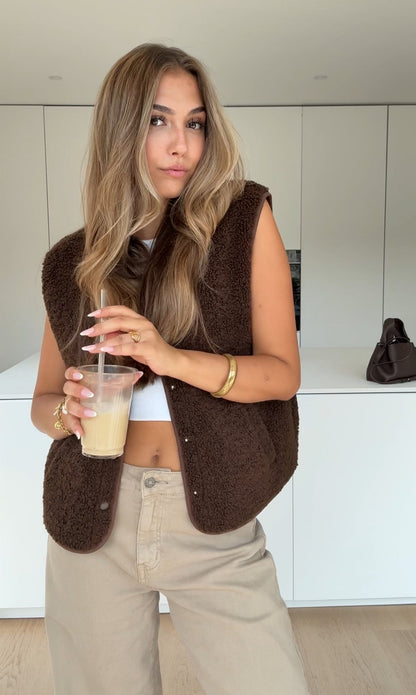 TEDDY VEST DARK CHOCOLATE