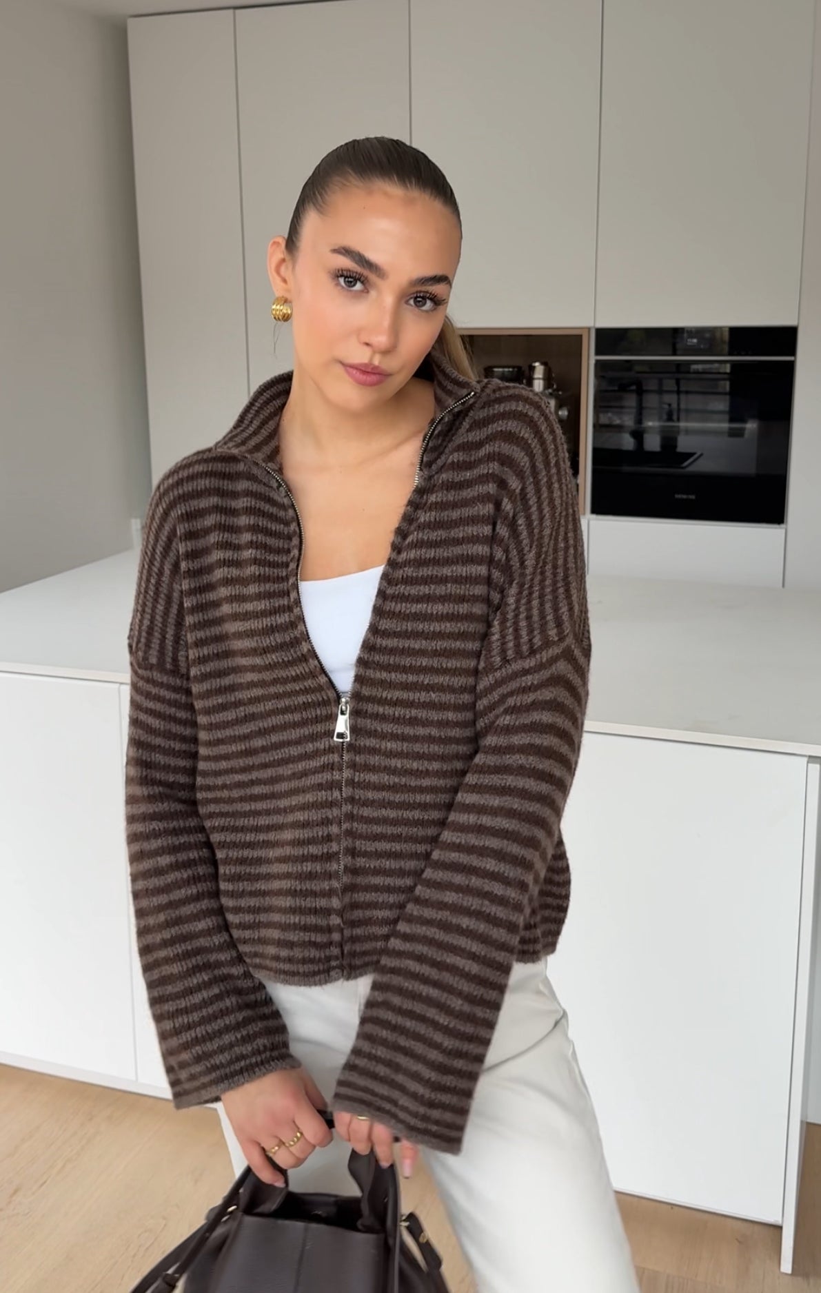 STRIPED ZIP KNIT CARDIGAN TAUPE