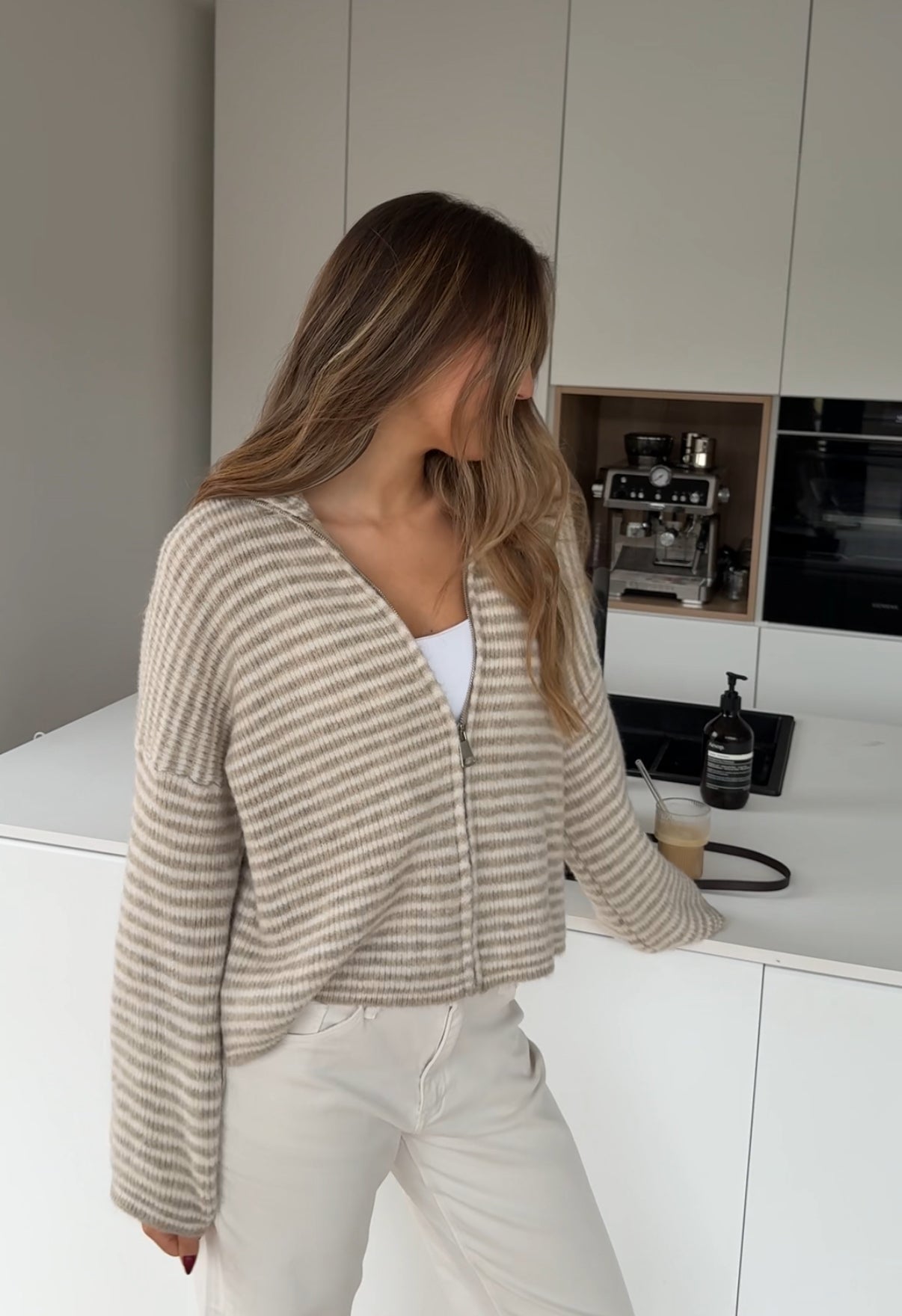 STRIPED ZIP KNIT CARDIGAN CREAM