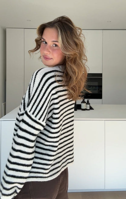 STRIPED CARDIGAN VANILLA BLACK