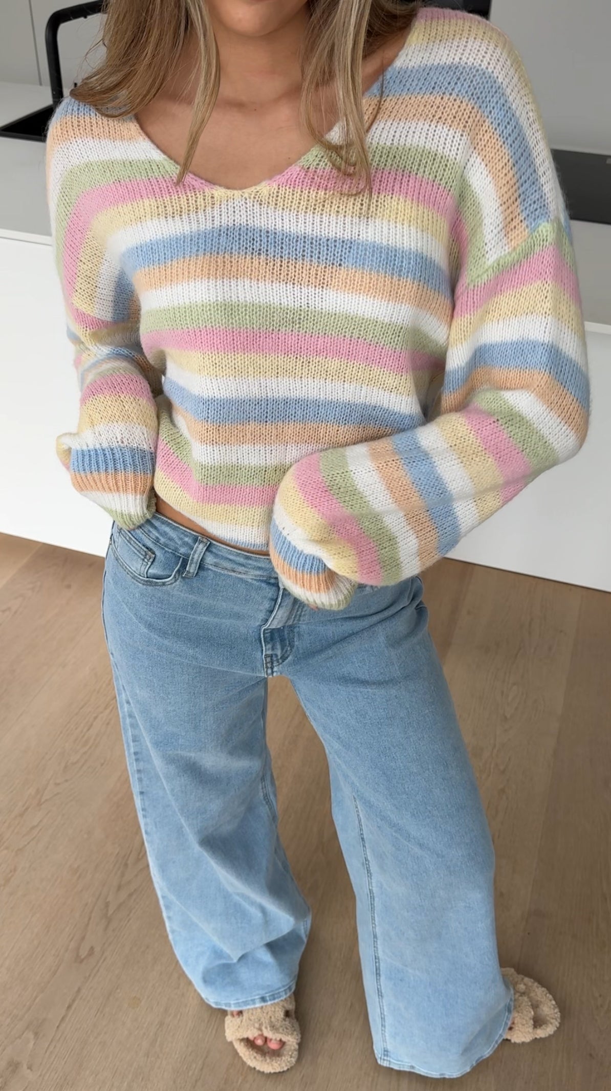 V-NECK PULLOVER RAINBOW
