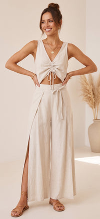 Carmen – Linen Two-Piece Cream