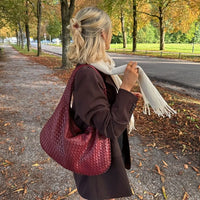 Shell Weave Maxi Bag Red