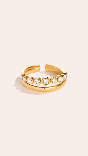 GOLD TWISTED RING