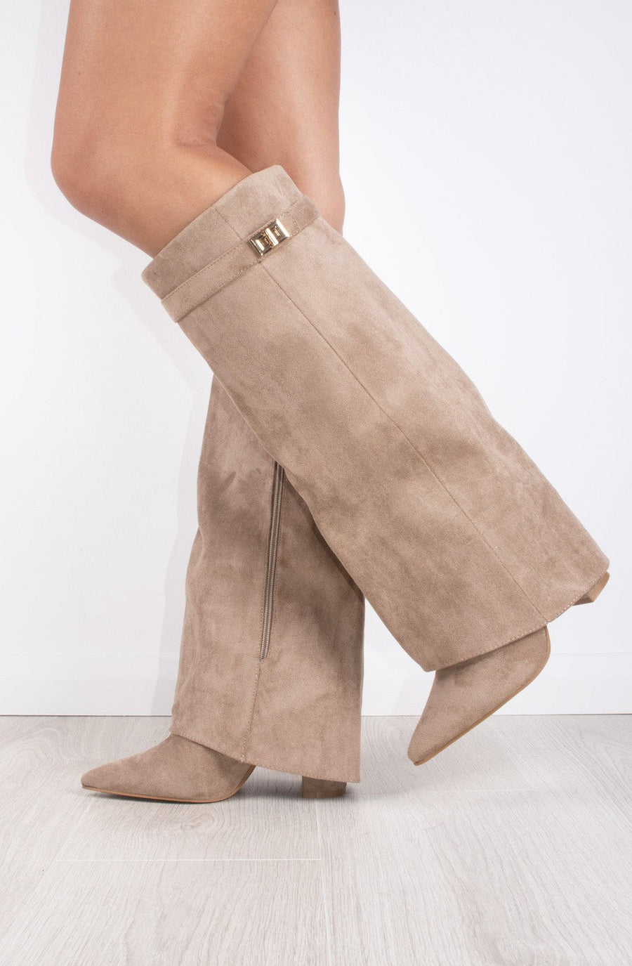 Sky & Earth Boots