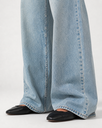 ⁠Low Waist Wide Leg – Sand Bleach